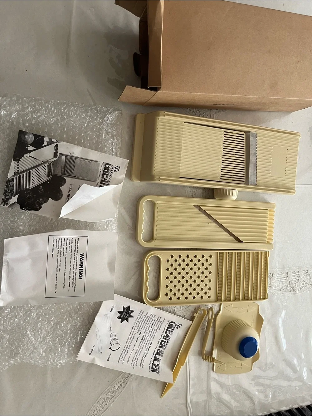 Vintage Cream Multi-Blade Mandoline Slicer with Accessories